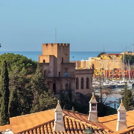 Townhouse Nº30 With Fantastic Sea Views 费拉古多