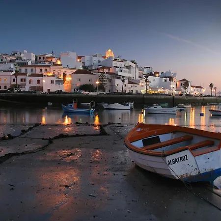 Сasa de vacaciones Townhouse Nº30 With Fantastic Sea Views Ferragudo (Faro)